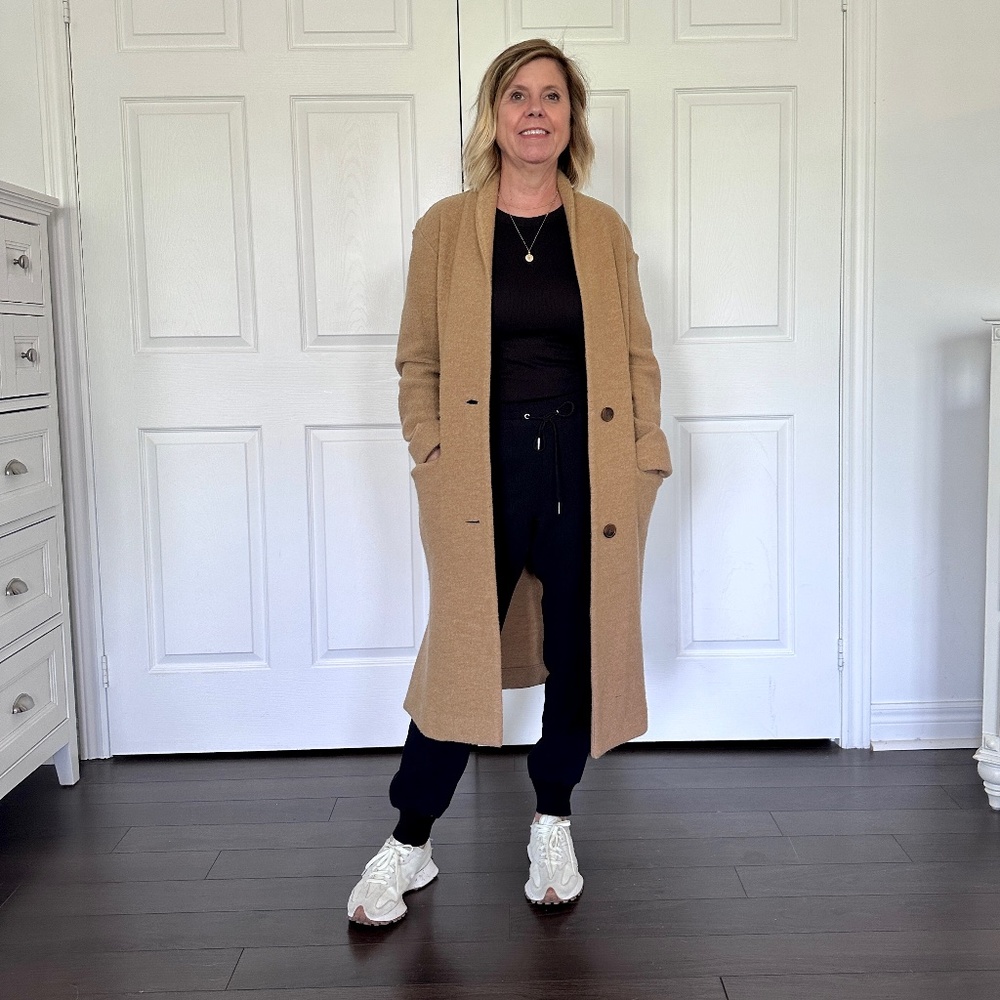 Aritiza Jacket